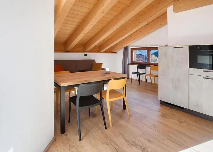 シャレー Serenella