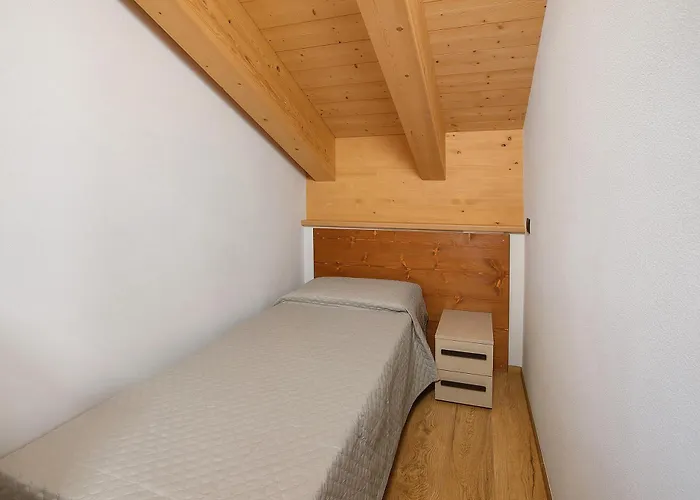 Serenella シャレー