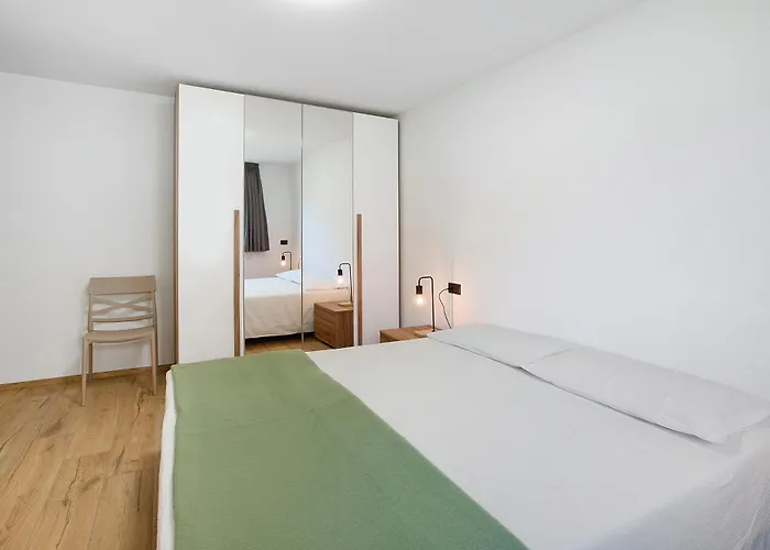 Serenella シャレー イゾラッチャ