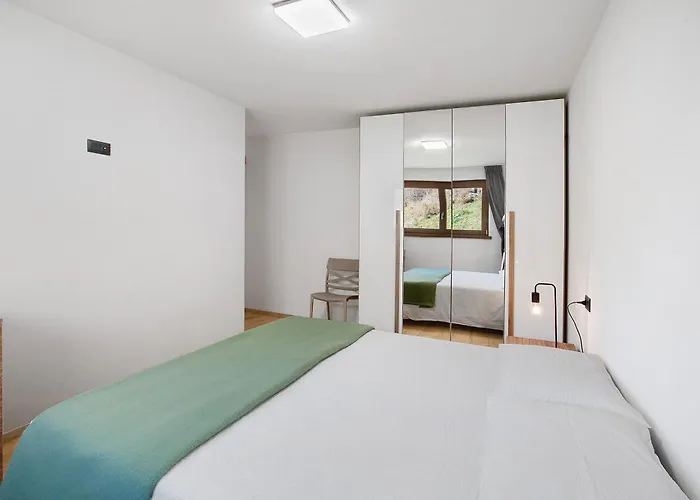 Serenella シャレー イゾラッチャ