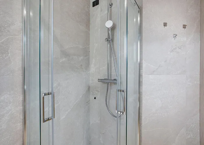 Serenella シャレー イゾラッチャ