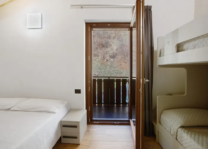 Serenella シャレー *